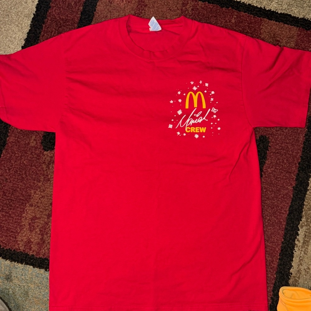 Mariah Carey McDonalds Christmas Holiday Collab‎ Crew T-Shirt